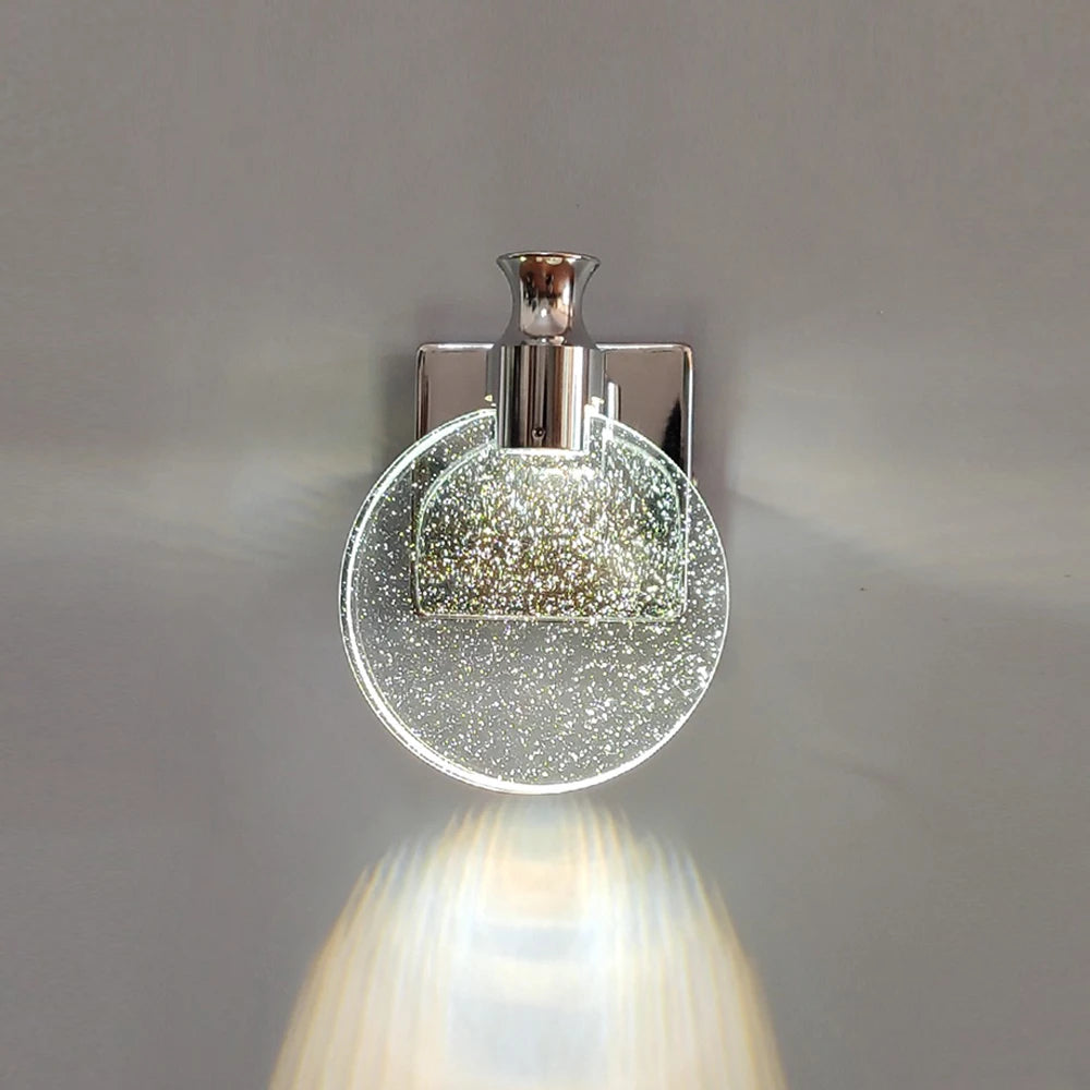 Modern LED Wall Lamp – Minimalist Circular Design