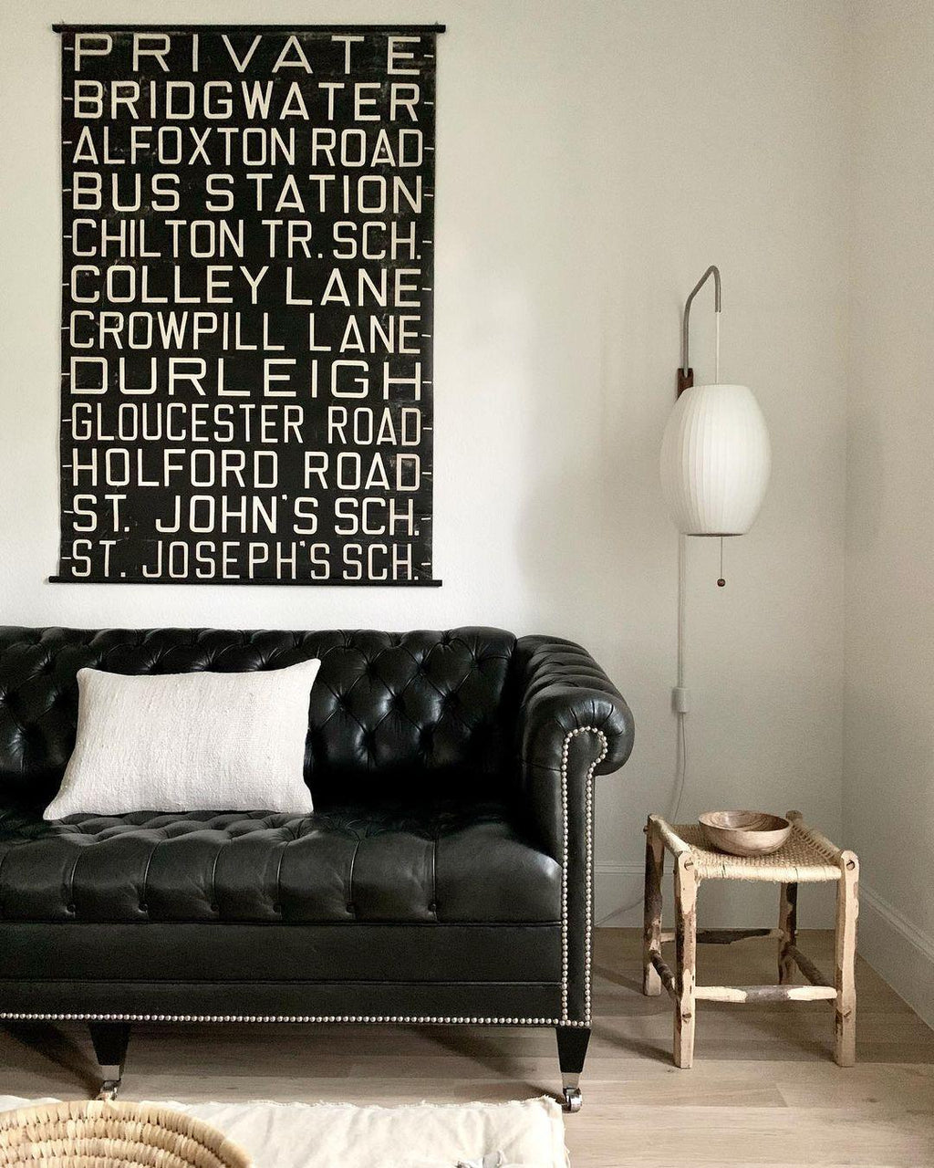 Mid-Century Modern LED Wall Sconce Light