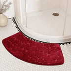 Curved Non-Slip Bathroom Mat with Ergonomic Design